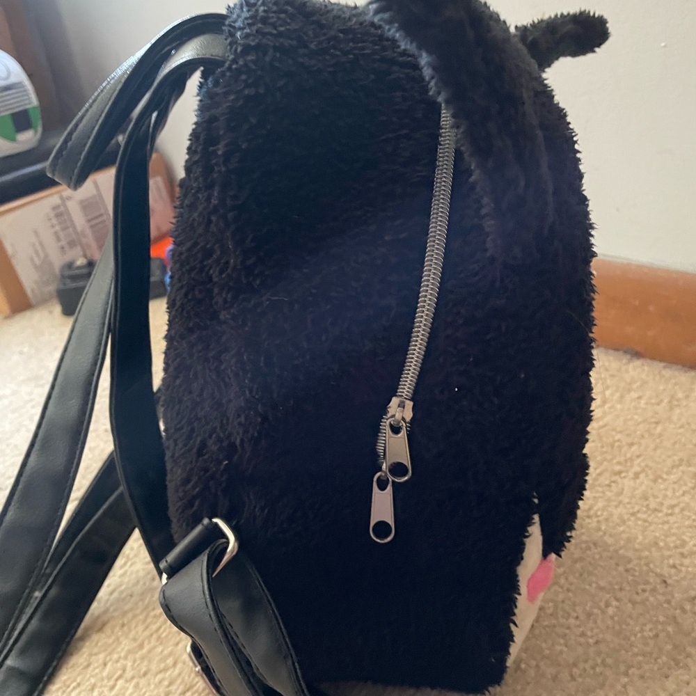 Hot Topic Bag - Picture 4 of 4